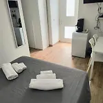 住宿加早餐酒店 Revolution 2 Bed E Breakfast 卡塞塔
