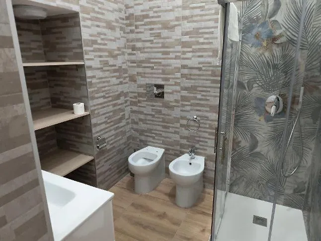 Revolution 2 Bed E Breakfast ベッド・アンド・ブレックファスト