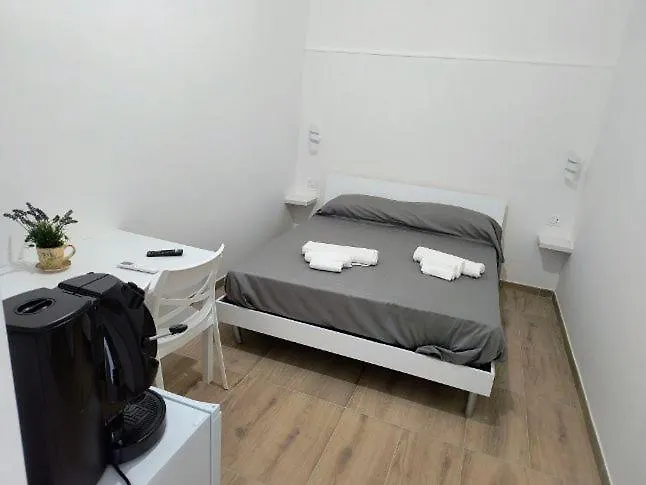 Revolution 2 Bed E Breakfast ベッド・アンド・ブレックファスト